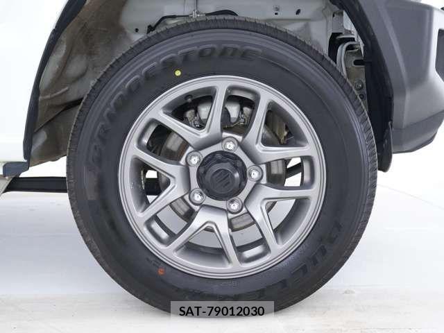 Suzuki JIMNY 2025-03 7220236-17