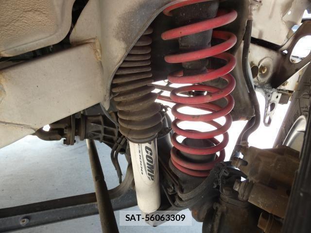 Suzuki JIMNY 2001-05 7220108-3