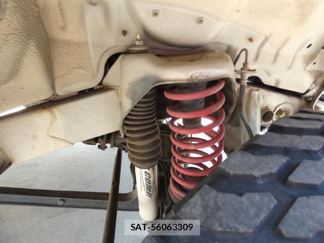 Suzuki JIMNY 2001-05 7220108-4