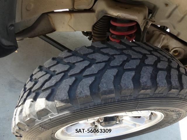 Suzuki JIMNY 2001-05 7220108-7