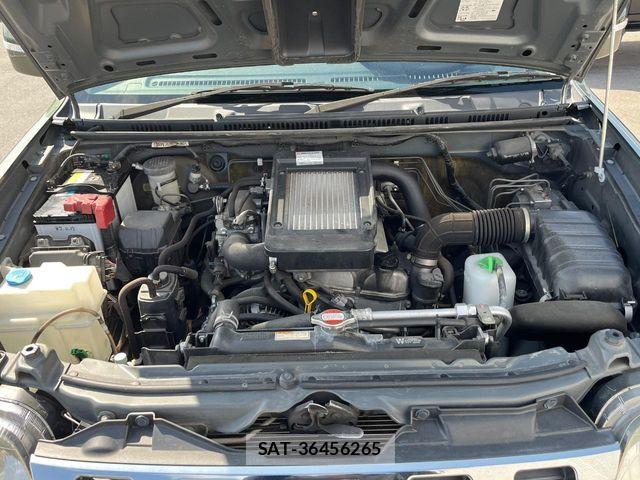 Suzuki JIMNY 2016-03 7220132-17