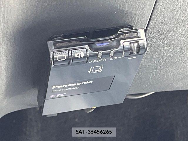 Suzuki JIMNY 2016-03 7220132-3