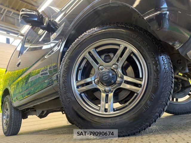Suzuki JIMNY 2017-04 7220131-10