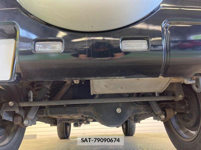 Suzuki JIMNY 2017-04 7220131-16