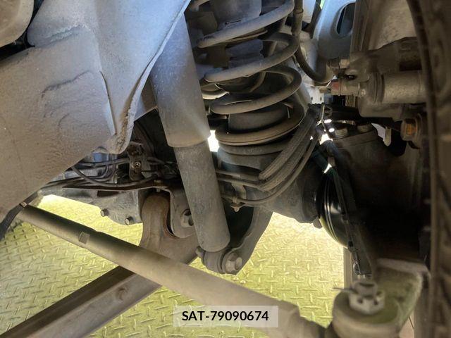 Suzuki JIMNY 2017-04 7220131-17