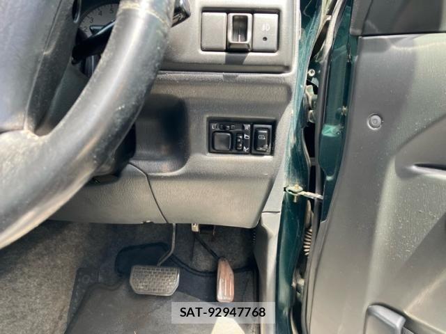 Suzuki JIMNY 2003-08 7220112-11