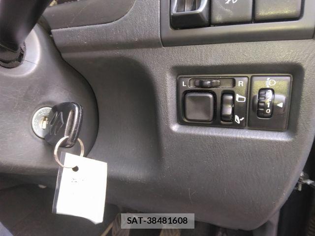 Suzuki JIMNY 2015-01 7220130-10