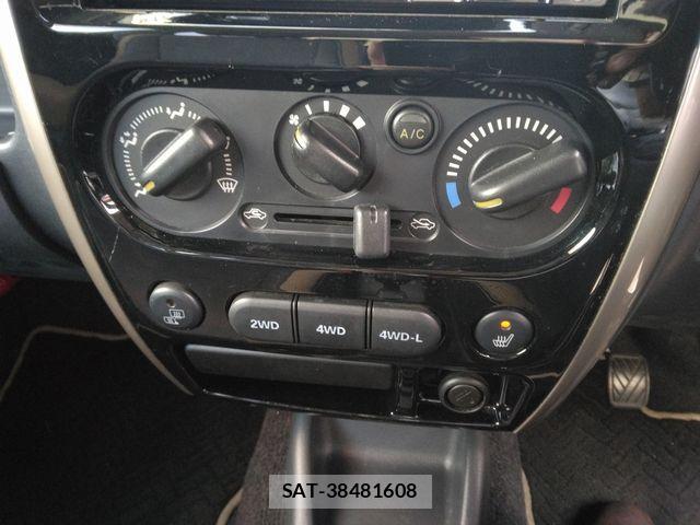 Suzuki JIMNY 2015-01 7220130-14