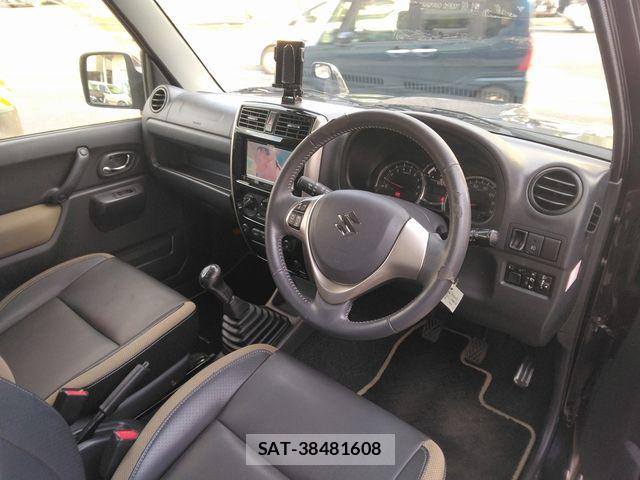 Suzuki JIMNY 2015-01 7220130-1