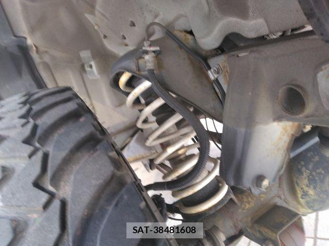 Suzuki JIMNY 2015-01 7220130-20