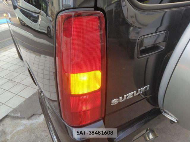 Suzuki JIMNY 2015-01 7220130-8