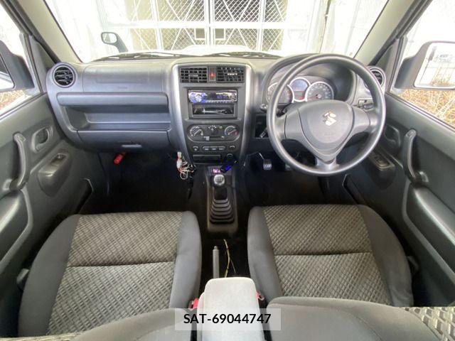 Suzuki JIMNY 2015-03 7220126-2