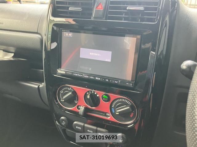 Suzuki JIMNY 2013-02 7220125-15