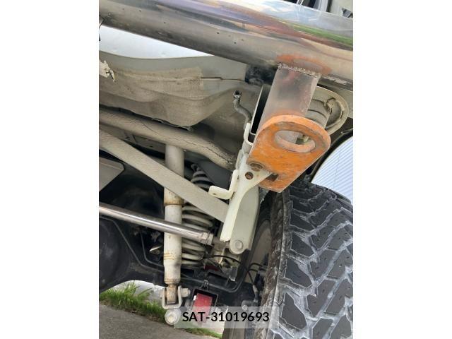 Suzuki JIMNY 2013-02 7220125-21