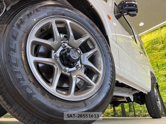 Suzuki JIMNY 2026-05 7220264-12