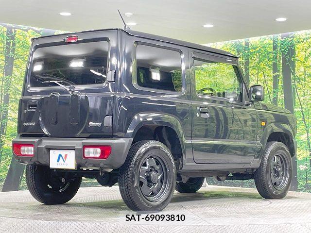 Suzuki JIMNY 2024-06 7220215-17