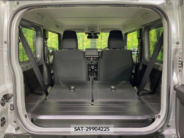 Suzuki JIMNY 2026-04 7220261-9