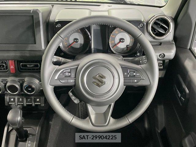 Suzuki JIMNY 2026-04 7220261-10