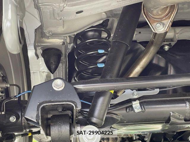 Suzuki JIMNY 2026-04 7220261-19