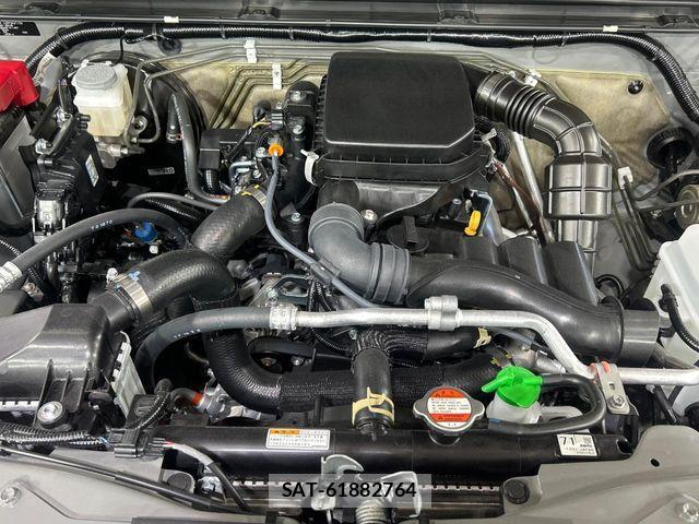 Suzuki JIMNY 2025-10 7220251-17
