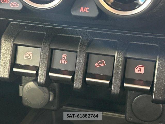 Suzuki JIMNY 2025-10 7220251-6
