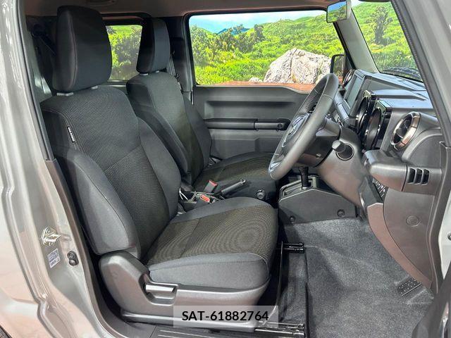Suzuki JIMNY 2025-10 7220251-7