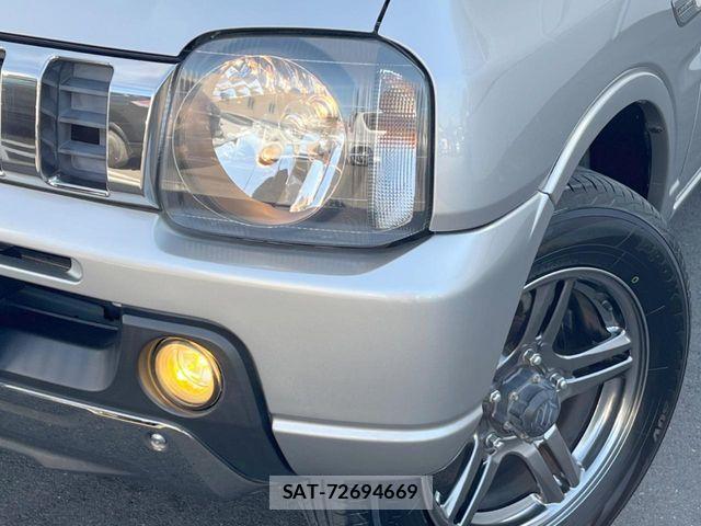 Suzuki JIMNY 2017-05 7220133-11