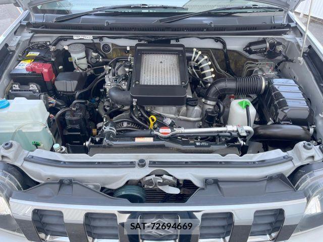 Suzuki JIMNY 2017-05 7220133-17
