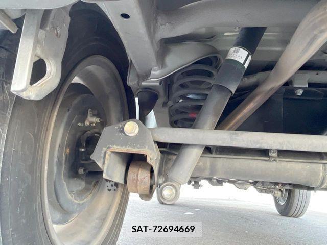 Suzuki JIMNY 2017-05 7220133-19
