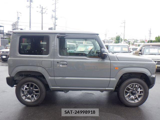 Suzuki JIMNY 2025-07 7251137-5