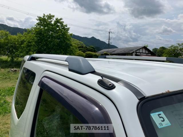 Suzuki JIMNY 2009-05 7251157-9