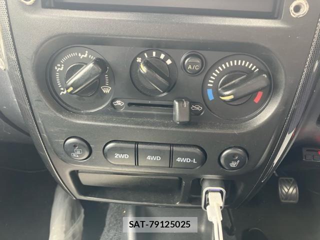 Suzuki JIMNY 2010-12 7251156-18