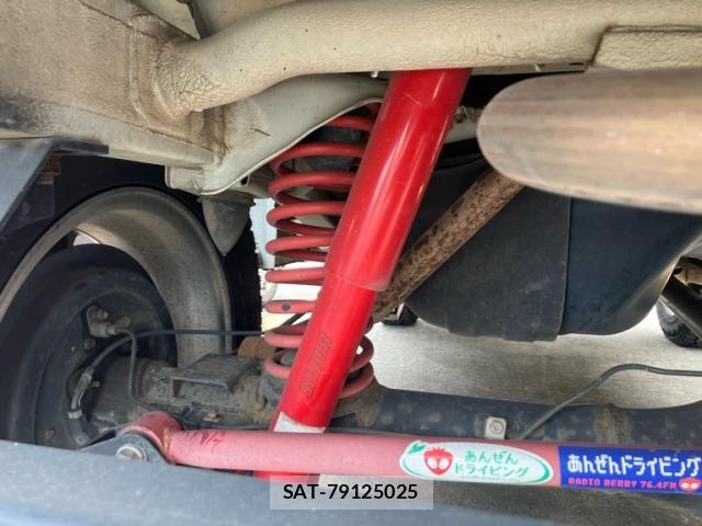 Suzuki JIMNY 2010-12 7251156-21
