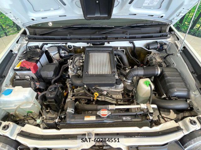 Suzuki JIMNY 2015-07 7251153-17