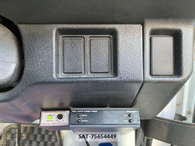 Suzuki JIMNY 1996-01 7251154-24