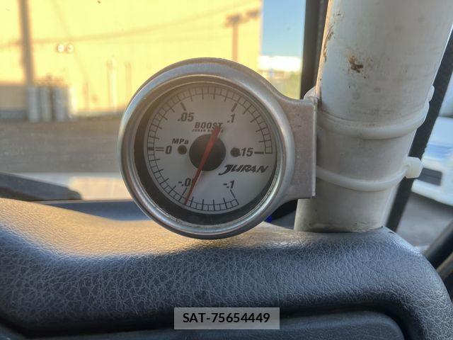 Suzuki JIMNY 1996-01 7251154-25