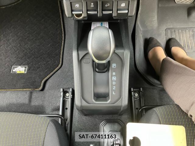Suzuki JIMNY 2022-10 7272106-16
