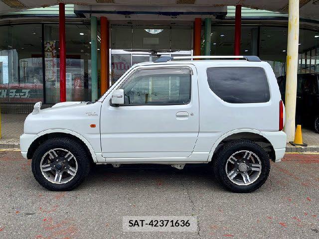 Suzuki JIMNY 2008-01 7272114-13