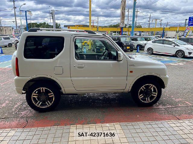 Suzuki JIMNY 2008-01 7272114-14