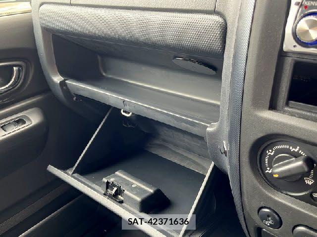 Suzuki JIMNY 2008-01 7272114-20