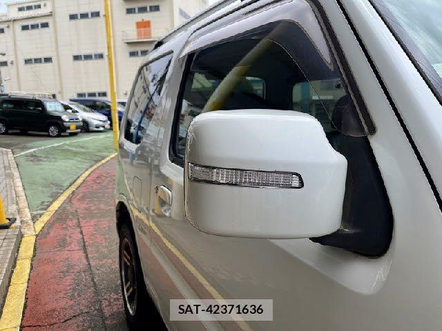 Suzuki JIMNY 2008-01 7272114-25