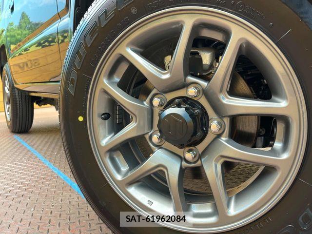 Suzuki JIMNY 2025-12 7272100-12