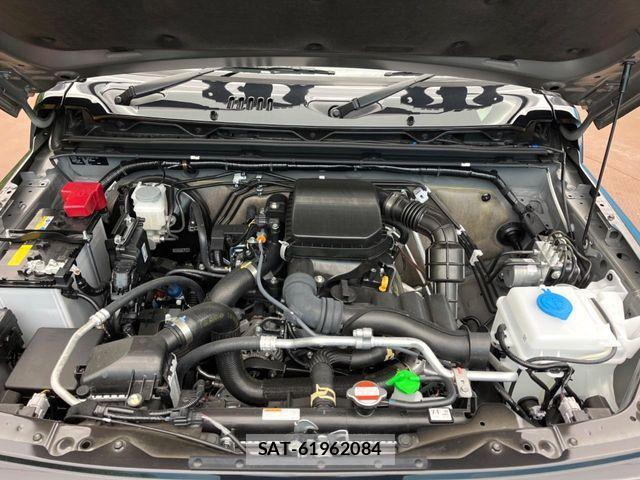 Suzuki JIMNY 2025-12 7272100-17