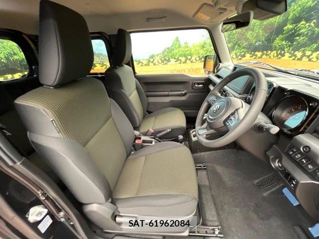 Suzuki JIMNY 2025-12 7272100-7