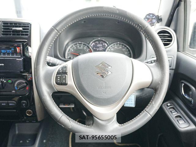 Suzuki JIMNY 2017-09 7272112-12