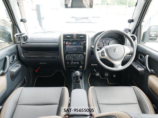 Suzuki JIMNY 2017-09 7272112-1