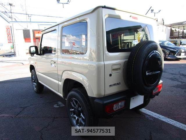 Suzuki JIMNY 2025-12 7272109-1