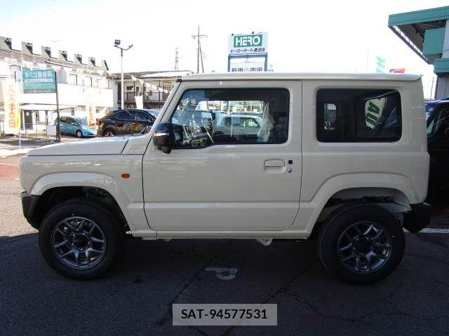 Suzuki JIMNY 2025-12 7272109-4