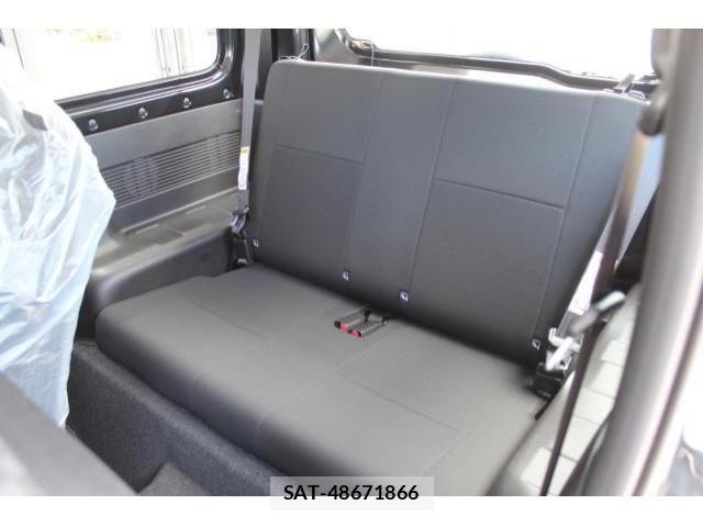 Suzuki JIMNY 2026-05 7272108-19