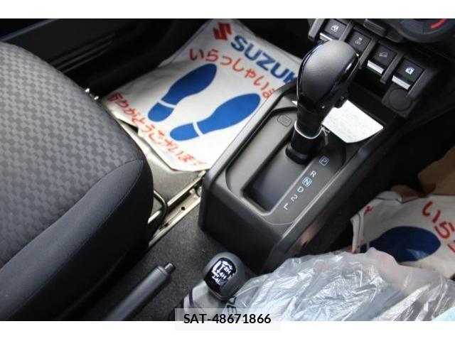 Suzuki JIMNY 2026-05 7272108-23